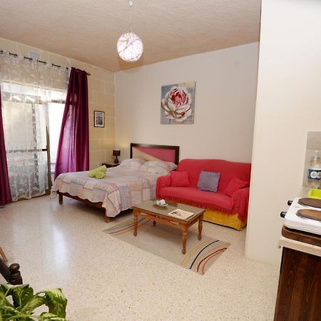 Avalon Seaside B&B - Gozo Bellevue Homes クレンディ エクステリア 写真